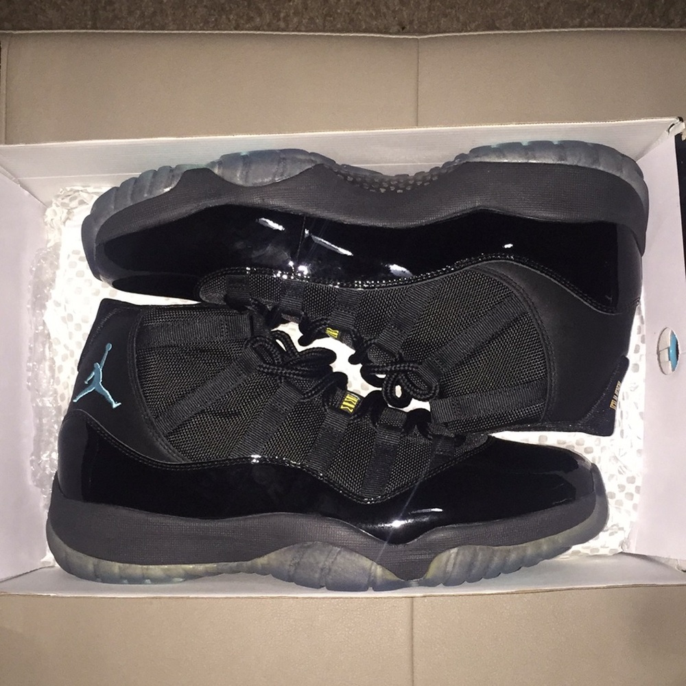 Air Jordan 11 Retro (Gamma Blue)